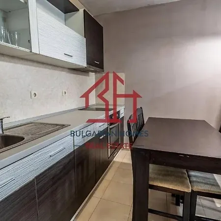 Kyluks 1br Apartment